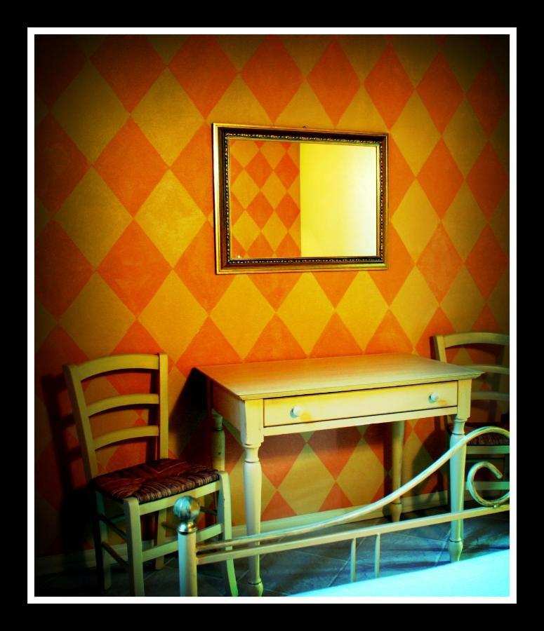 Villa Scati Bed And Breakfast Melazzo Chambre photo